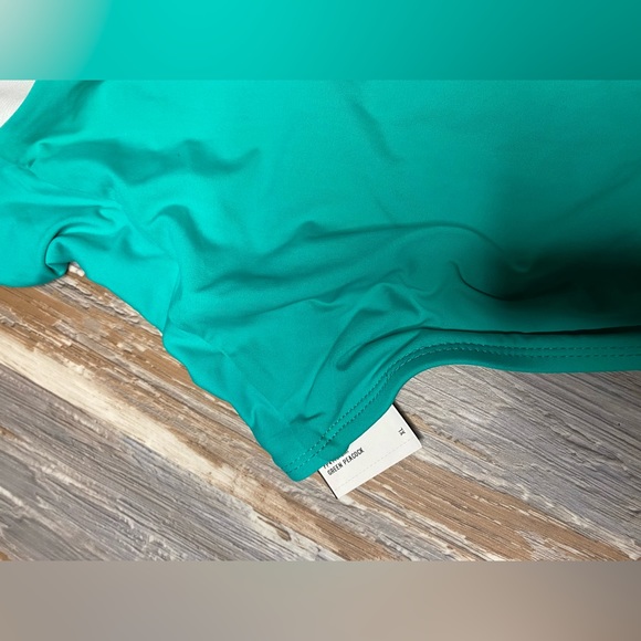 NWT FREE PRESS ONE PIECE SWIMSUIT SIZE X-LARGE - Picture 4 of 4